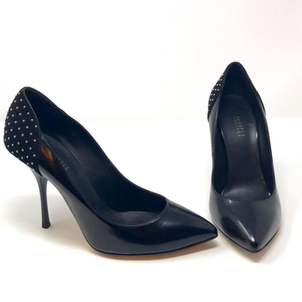 Barneys New York Black Leather Heels Studs Pumps